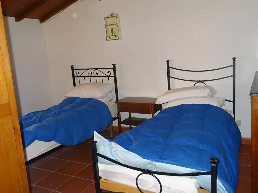 Immagine 21 di Villa in vendita  a Montespertoli