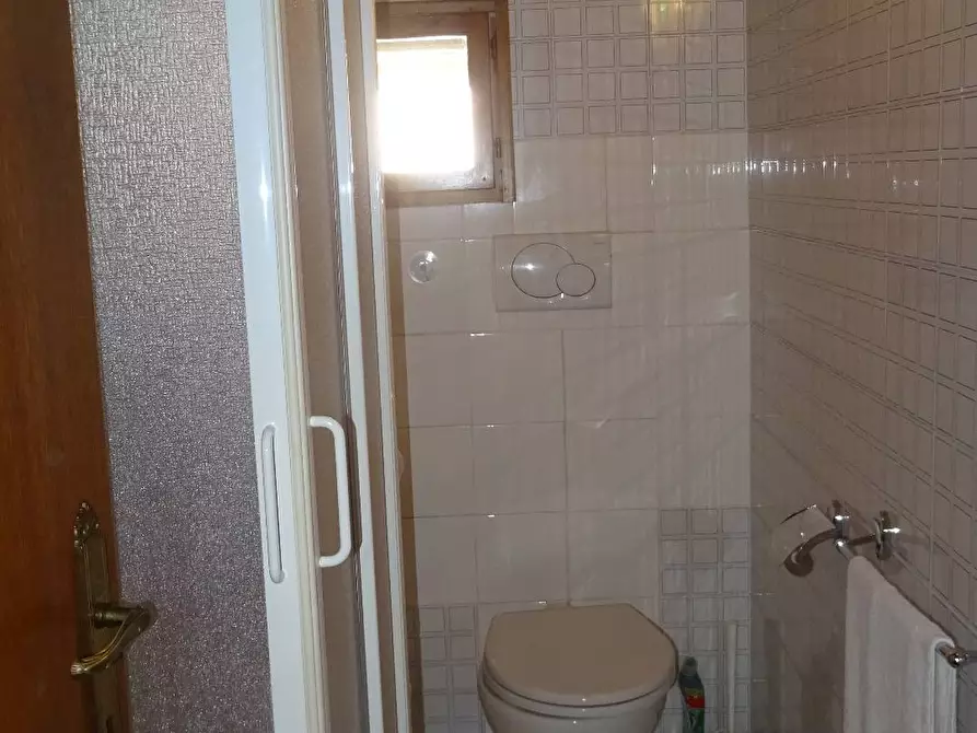 Immagine 23 di Villa in vendita  a Montespertoli