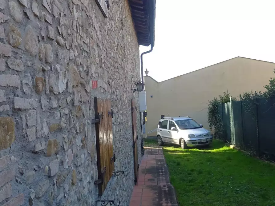 Immagine 38 di Villa in vendita  a Montespertoli