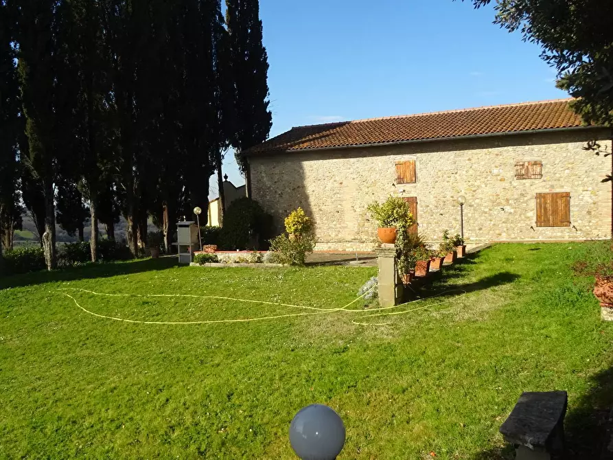 Immagine 42 di Villa in vendita  a Montespertoli