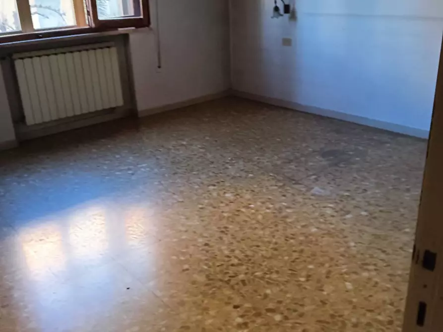 Immagine 3 di Appartamento in vendita  a Montespertoli