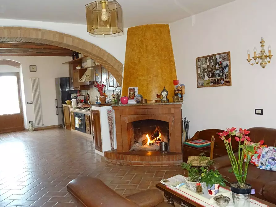 Immagine 2 di Rustico / casale in vendita  a Montespertoli