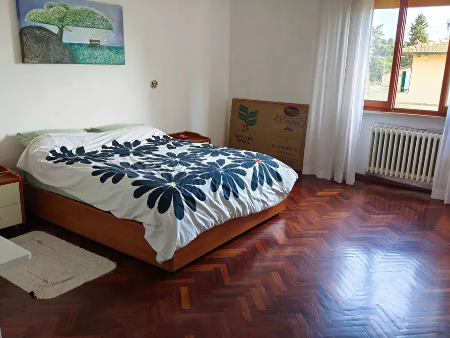 Immagine 23 di Villa in vendita  a Montespertoli