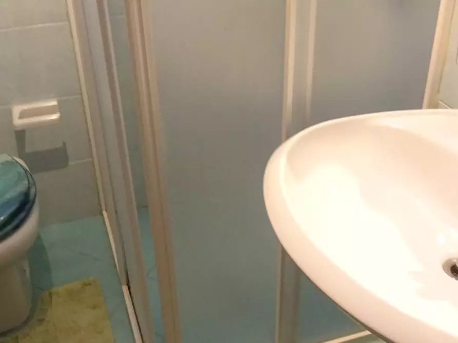 Immagine 3 di Villetta a schiera in vendita  a Capraia E Limite