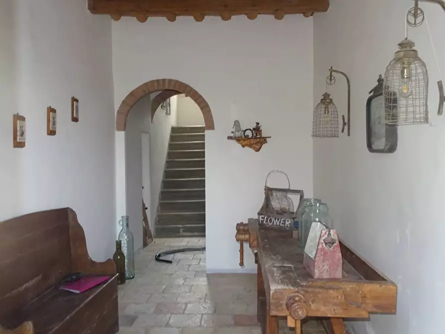 Immagine 6 di Rustico / casale in vendita  a Montespertoli