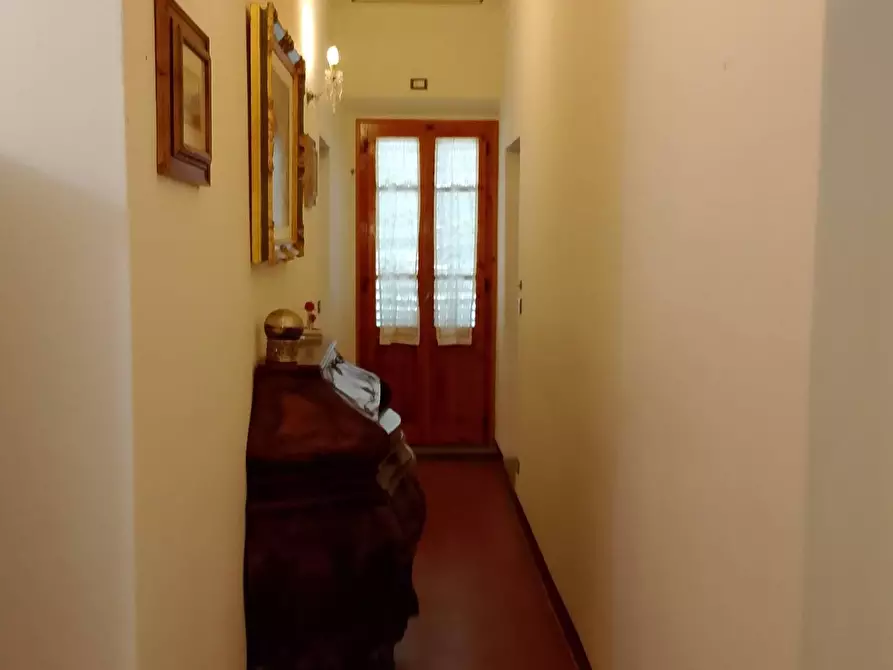 Immagine 22 di Appartamento in vendita  a Montespertoli