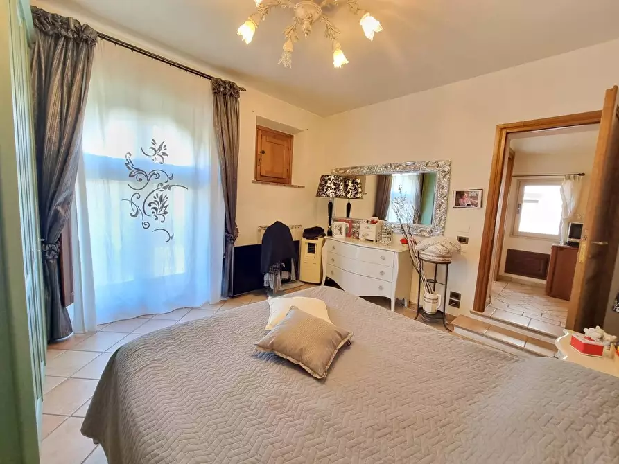 Immagine 19 di Appartamento in vendita  a Montespertoli