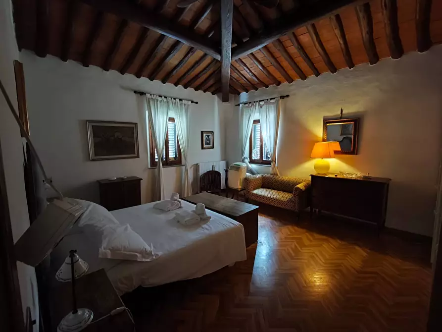 Immagine 7 di Villa in vendita  a Montespertoli