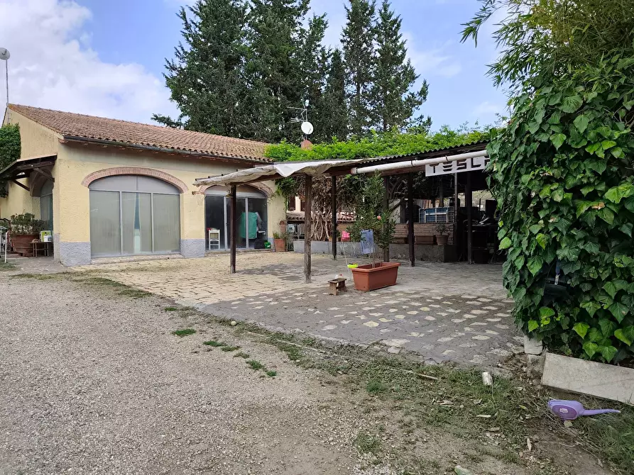 Immagine 26 di Villa in vendita  a Montespertoli