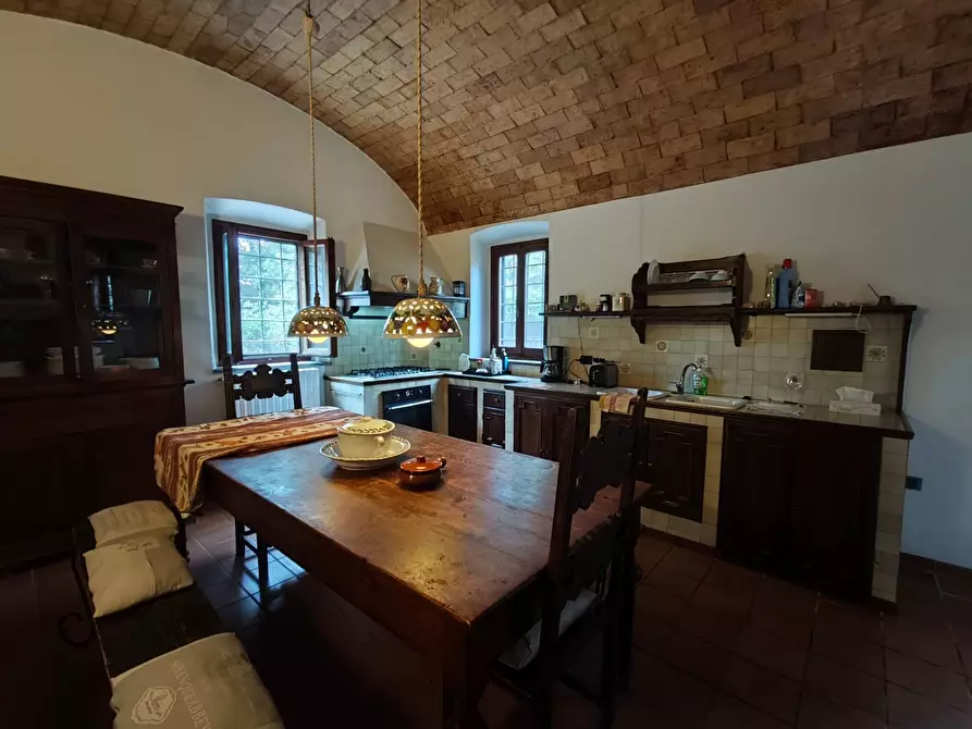 Immagine 37 di Villa in vendita  a Montespertoli