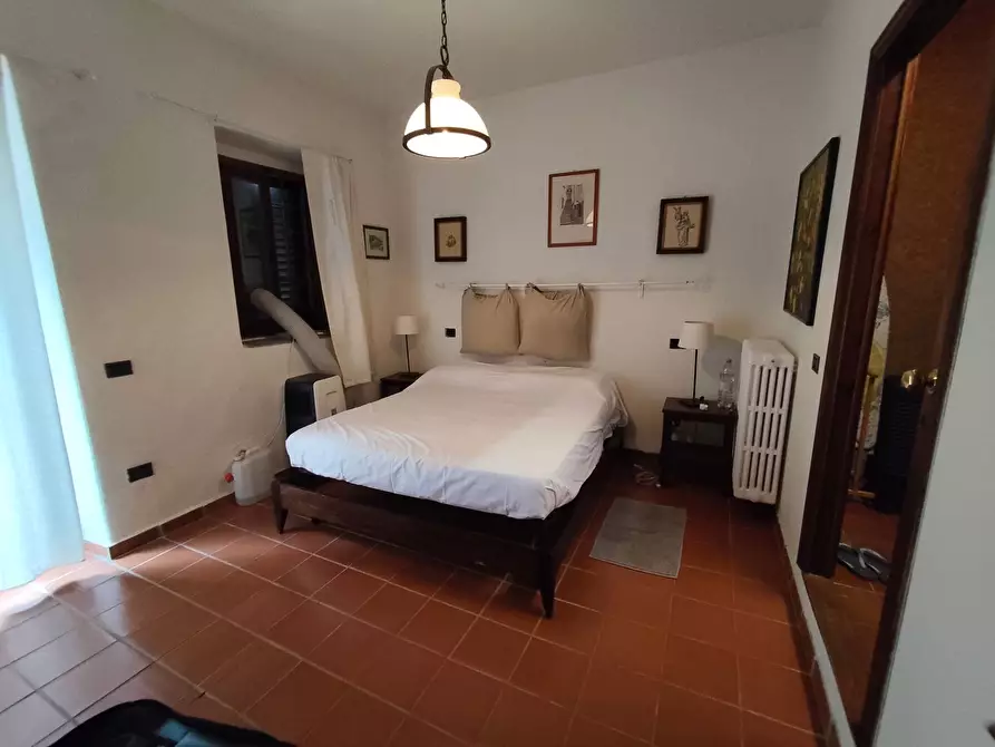 Immagine 41 di Villa in vendita  a Montespertoli