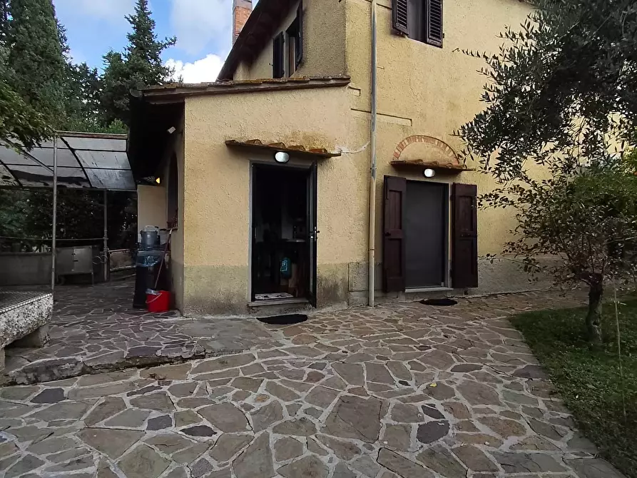 Immagine 50 di Villa in vendita  a Montespertoli