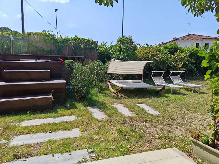 Immagine 18 di Villa in vendita  a Montespertoli