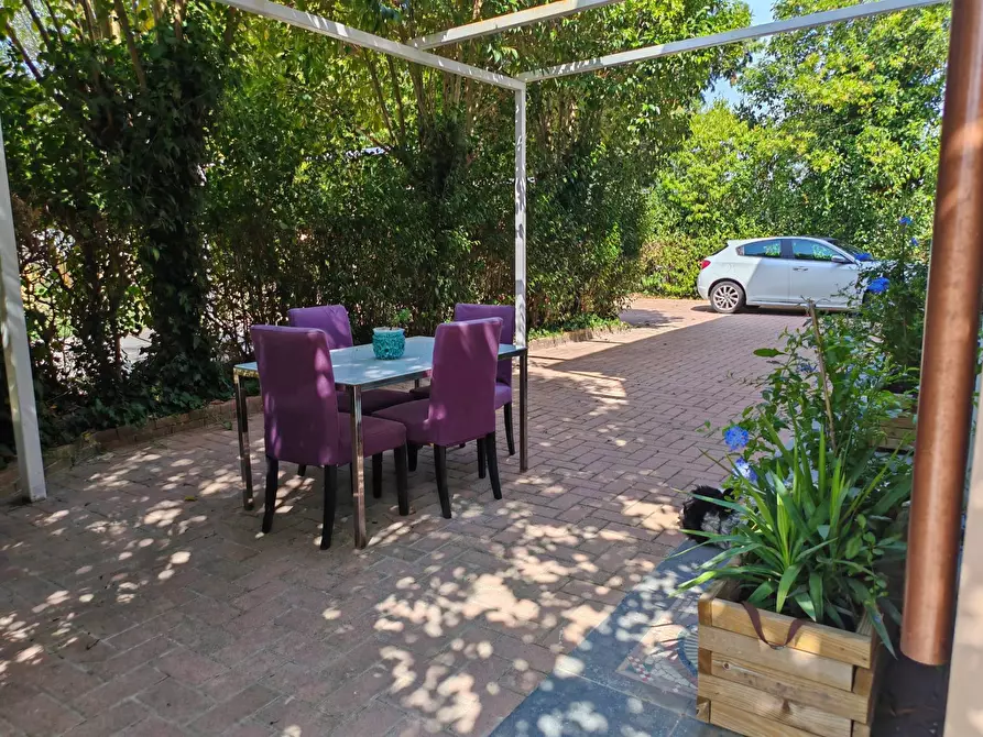 Immagine 19 di Villa in vendita  a Montespertoli