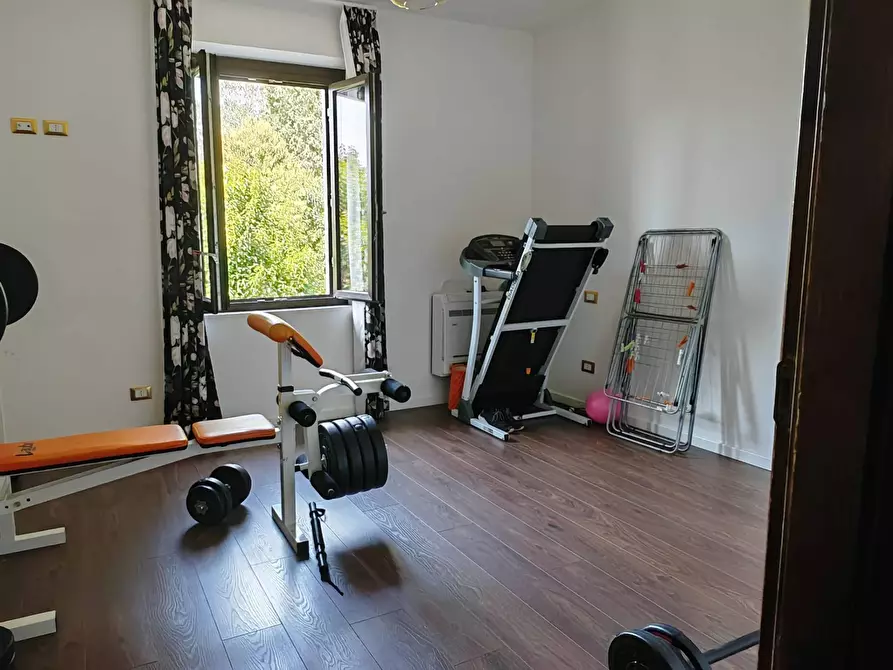 Immagine 8 di Villa in vendita  a Montespertoli