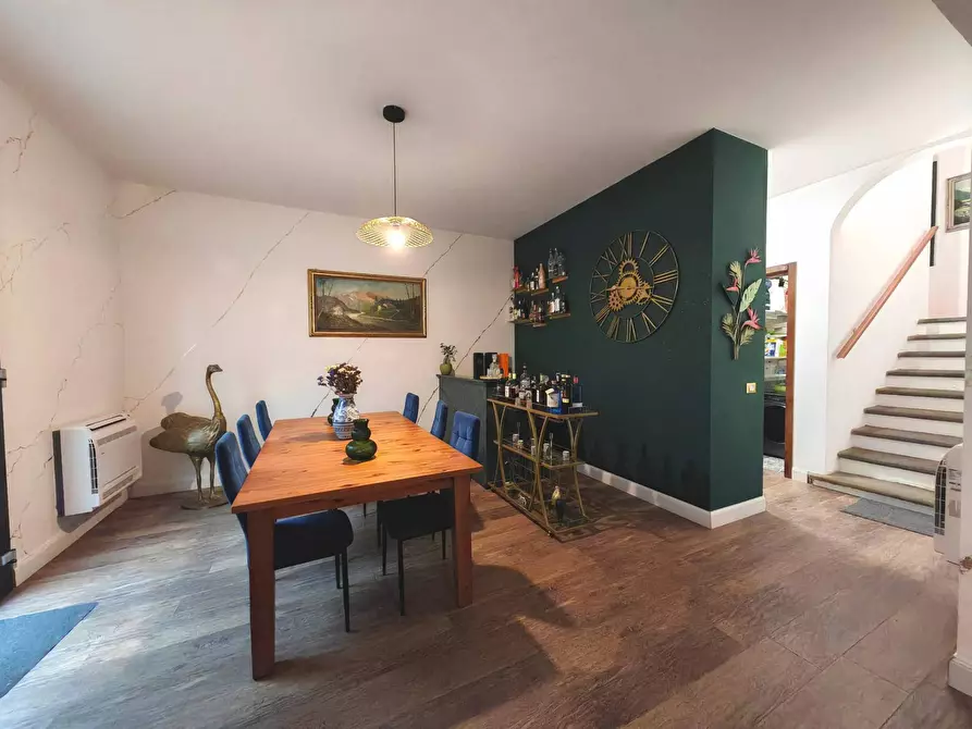 Immagine 3 di Villa in vendita  a Montespertoli