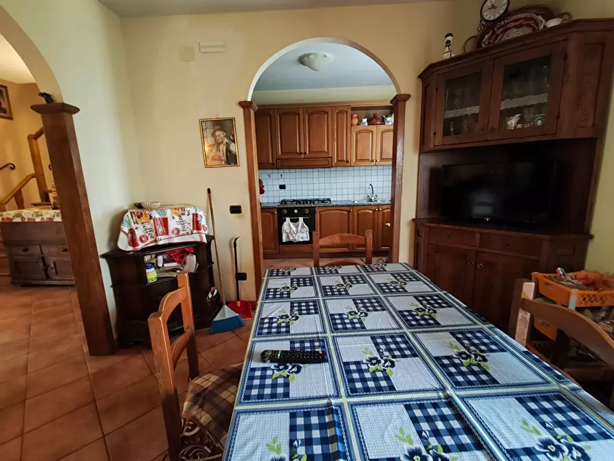 Immagine 9 di Villetta a schiera in vendita  a Montespertoli