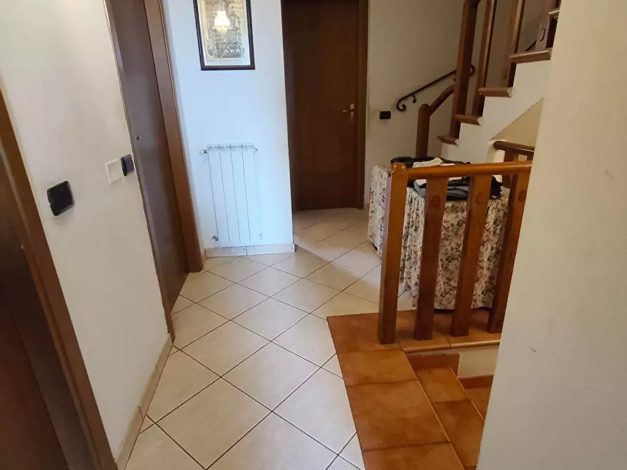 Immagine 21 di Villetta a schiera in vendita  a Montespertoli