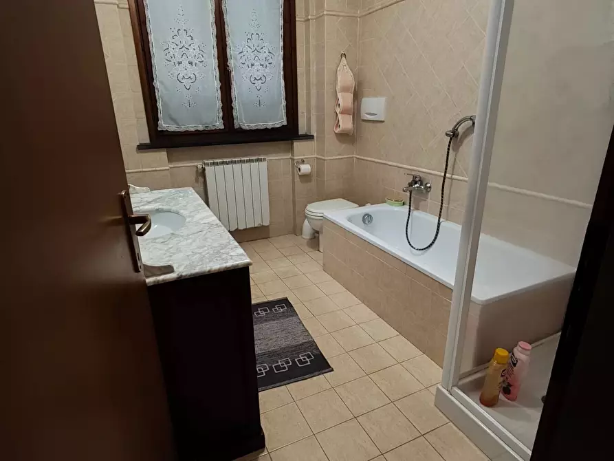 Immagine 27 di Villetta a schiera in vendita  a Montespertoli