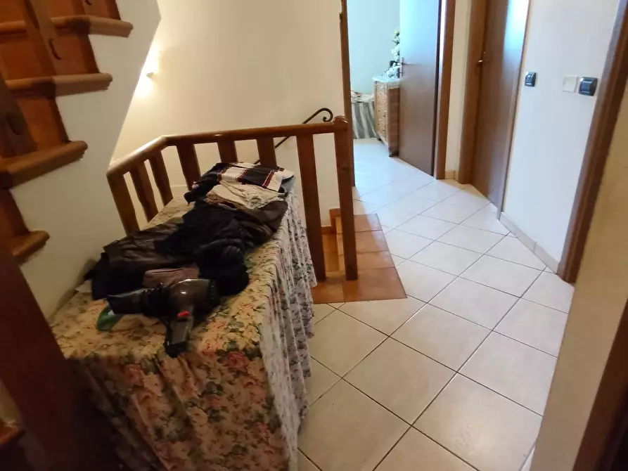 Immagine 29 di Villetta a schiera in vendita  a Montespertoli