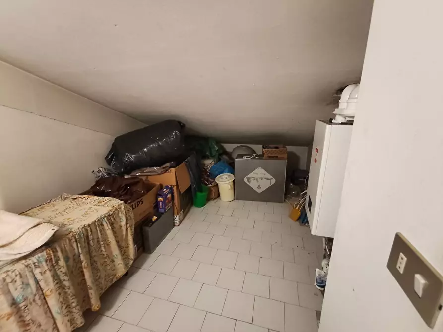 Immagine 37 di Villetta a schiera in vendita  a Montespertoli