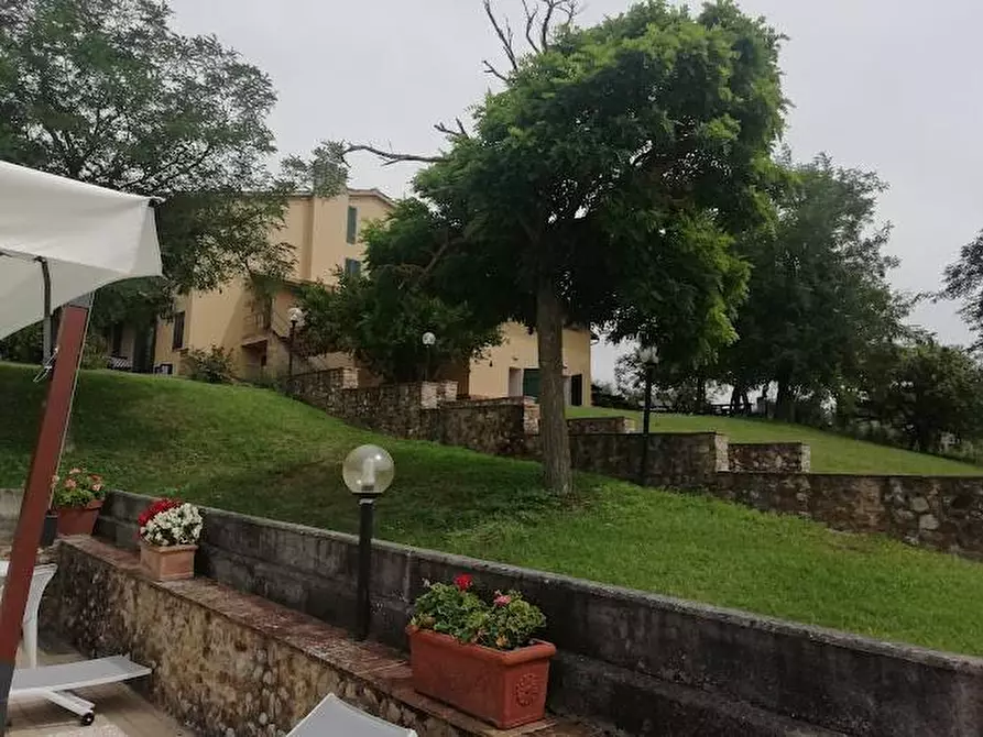 Immagine 4 di Agriturismo in vendita  a Montespertoli