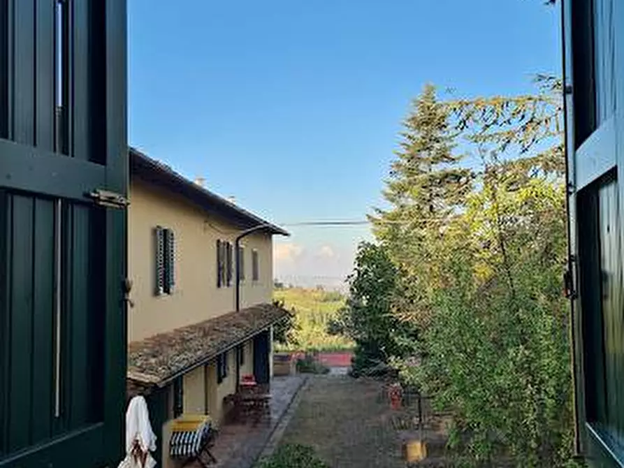 Immagine 2 di Agriturismo in vendita  a Montespertoli
