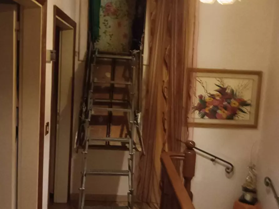 Immagine 16 di Villetta a schiera in vendita  a Montespertoli