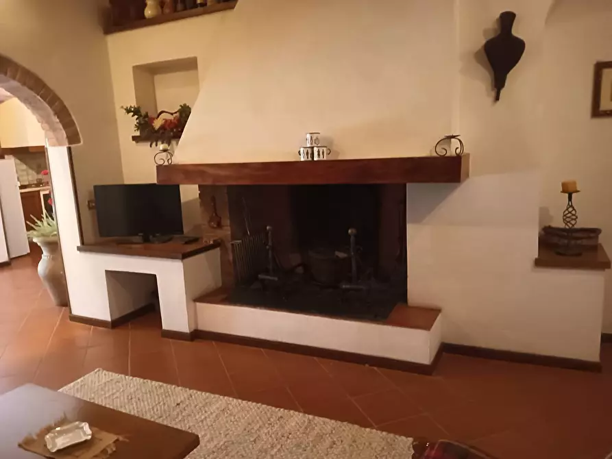 Immagine 6 di Rustico / casale in vendita  a Montespertoli