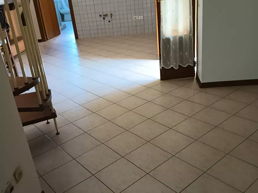 Immagine 2 di Appartamento in vendita  a Montespertoli