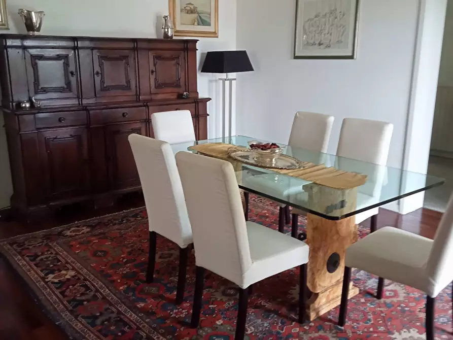 Immagine 9 di Villa in vendita  a Montelupo Fiorentino