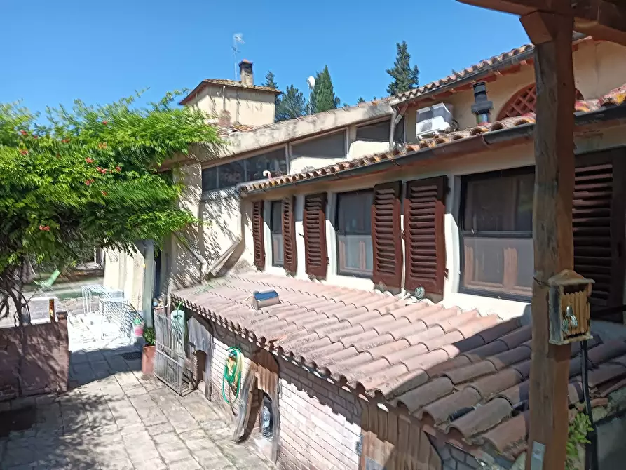 Immagine 3 di Rustico / casale in vendita  a Montespertoli