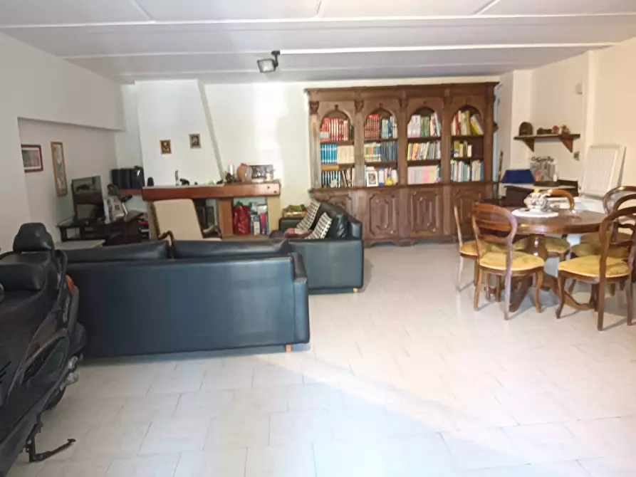 Immagine 8 di Appartamento in vendita  a Montespertoli