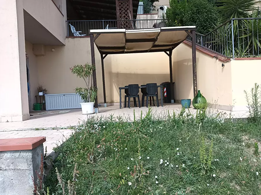 Immagine 15 di Appartamento in vendita  a Montespertoli