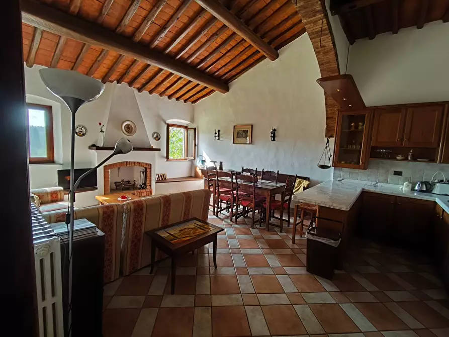 Immagine 8 di Villa in vendita  a Montespertoli