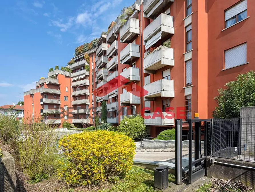 Immagine 1 di Appartamento in vendita  in Lolmo a Bergamo