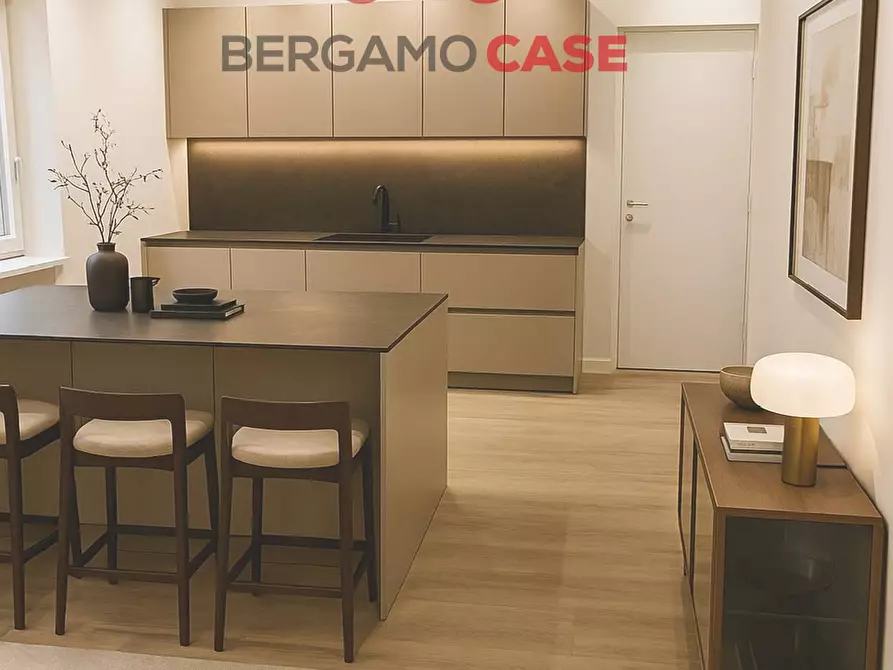 Immagine 13 di Appartamento in vendita  in Via A. Maj 26 a Bergamo