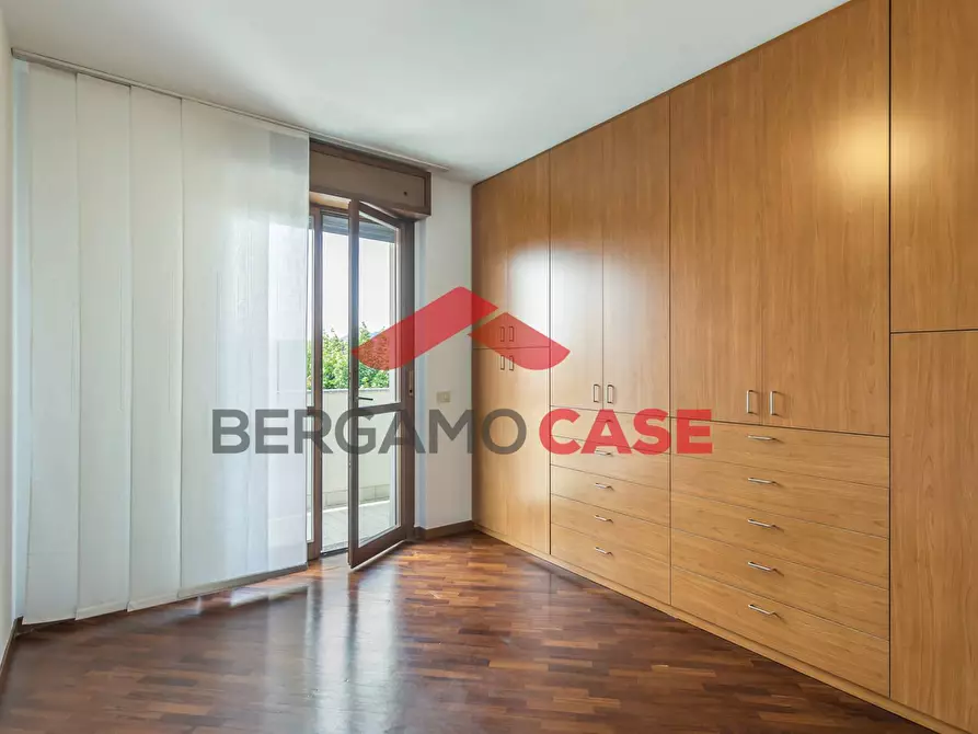 Immagine 7 di Appartamento in vendita  in Via Spino a Bergamo