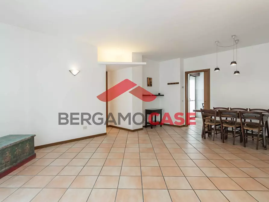 Immagine 3 di Appartamento in vendita  in Via Spino a Bergamo