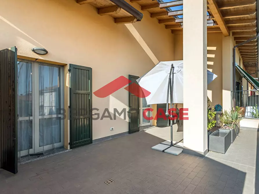 Immagine 10 di Appartamento in vendita  in Bianconi 777 a Stezzano