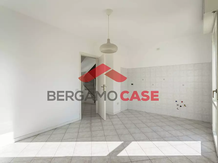 Immagine 4 di Villetta a schiera in vendita  in Via Puccini 6 a Seriate