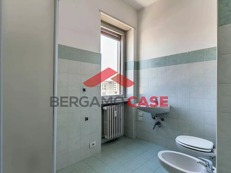 Immagine 12 di Appartamento in vendita  in Via Pitentino a Bergamo