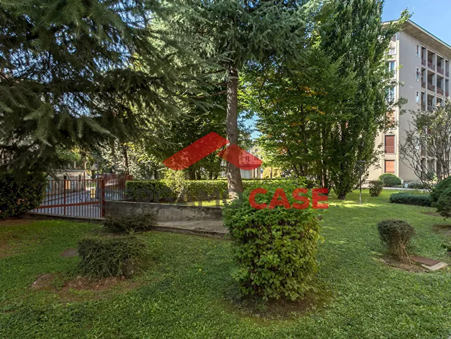 Immagine 15 di Appartamento in vendita  in Via Pitentino a Bergamo