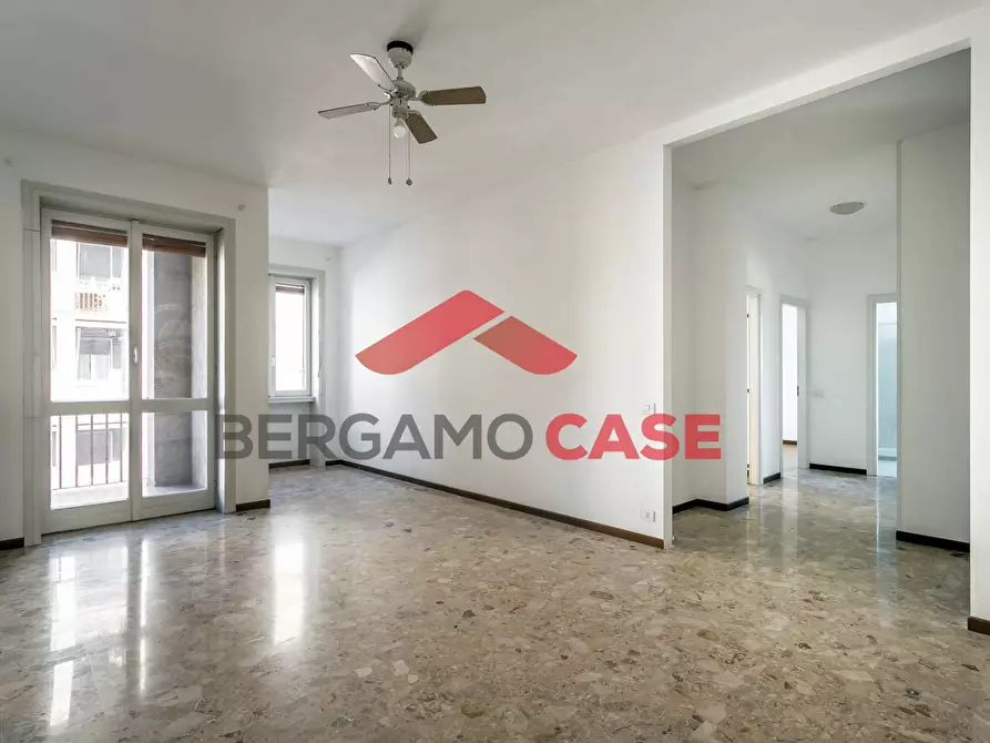 Immagine 2 di Appartamento in vendita  in Via Pitentino a Bergamo