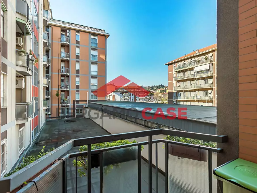 Immagine 13 di Appartamento in vendita  in Via Broseta 68 a Bergamo