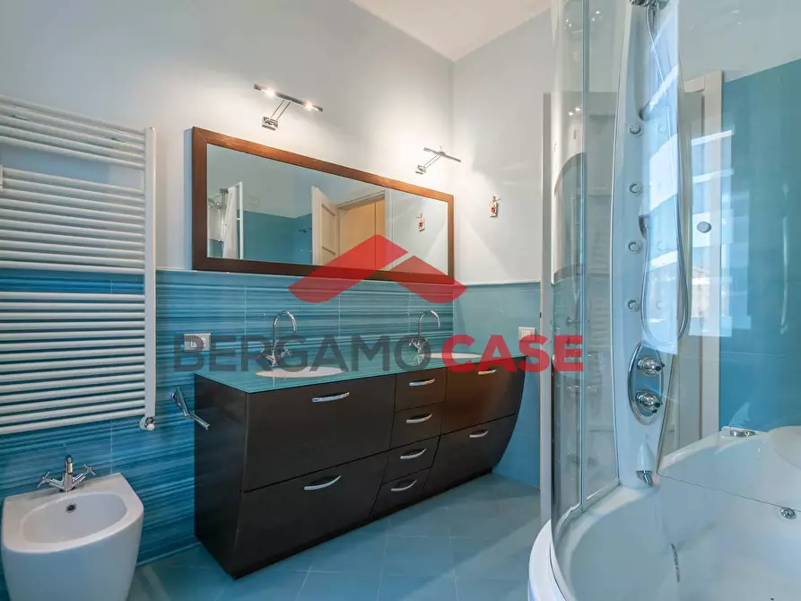 Immagine 6 di Appartamento in vendita  in Via Broseta 68 a Bergamo