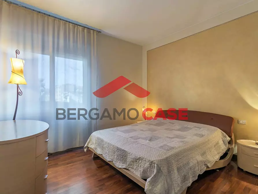 Immagine 7 di Appartamento in vendita  in Via Broseta 68 a Bergamo