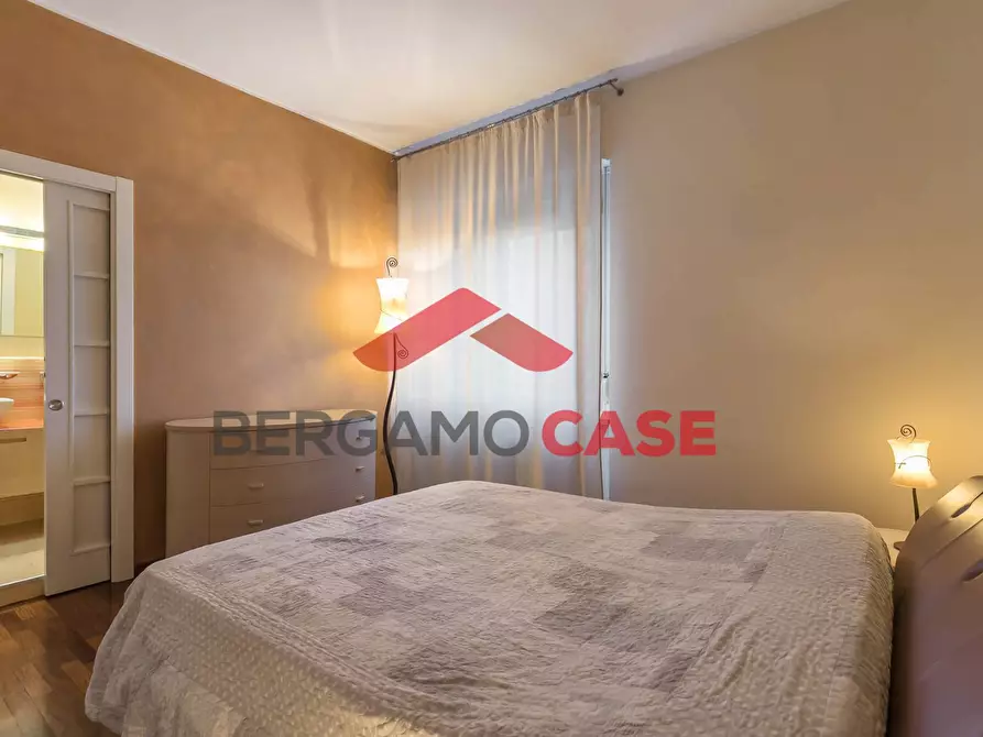 Immagine 9 di Appartamento in vendita  in Via Broseta 68 a Bergamo