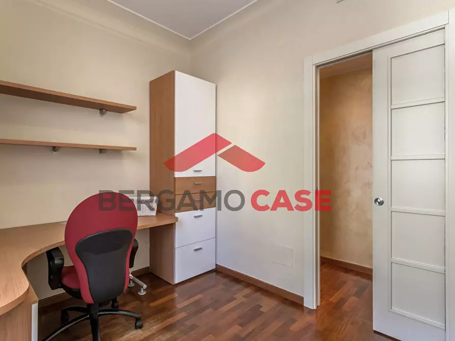 Immagine 13 di Appartamento in vendita  in Via Broseta 68 a Bergamo