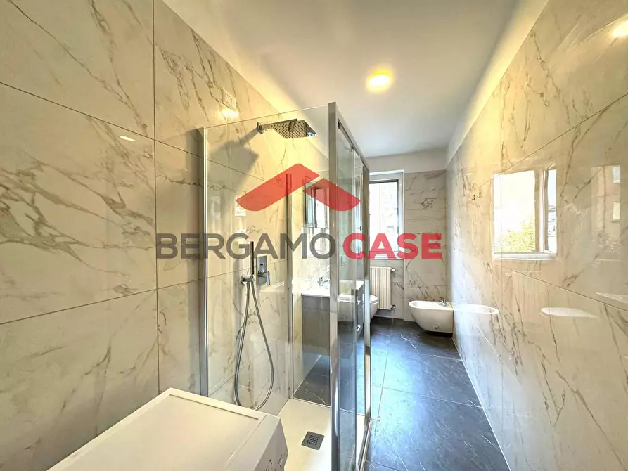 Immagine 4 di Appartamento in affitto  in Via Donizzetti a Torre Boldone